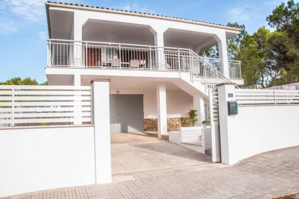 Villa Сон Сера де Марина Екстериор снимка