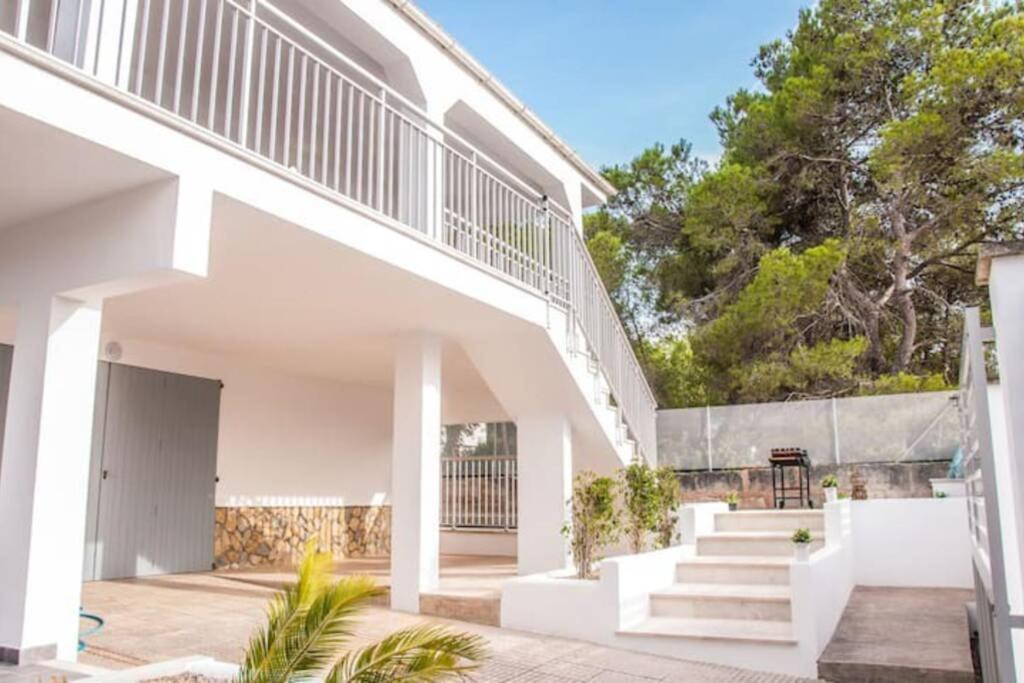 Villa Сон Сера де Марина Екстериор снимка